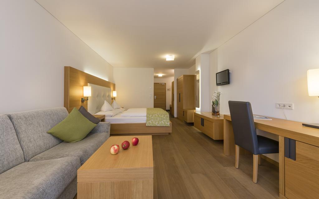 Vinschgerhof Hotel Silandro Room photo